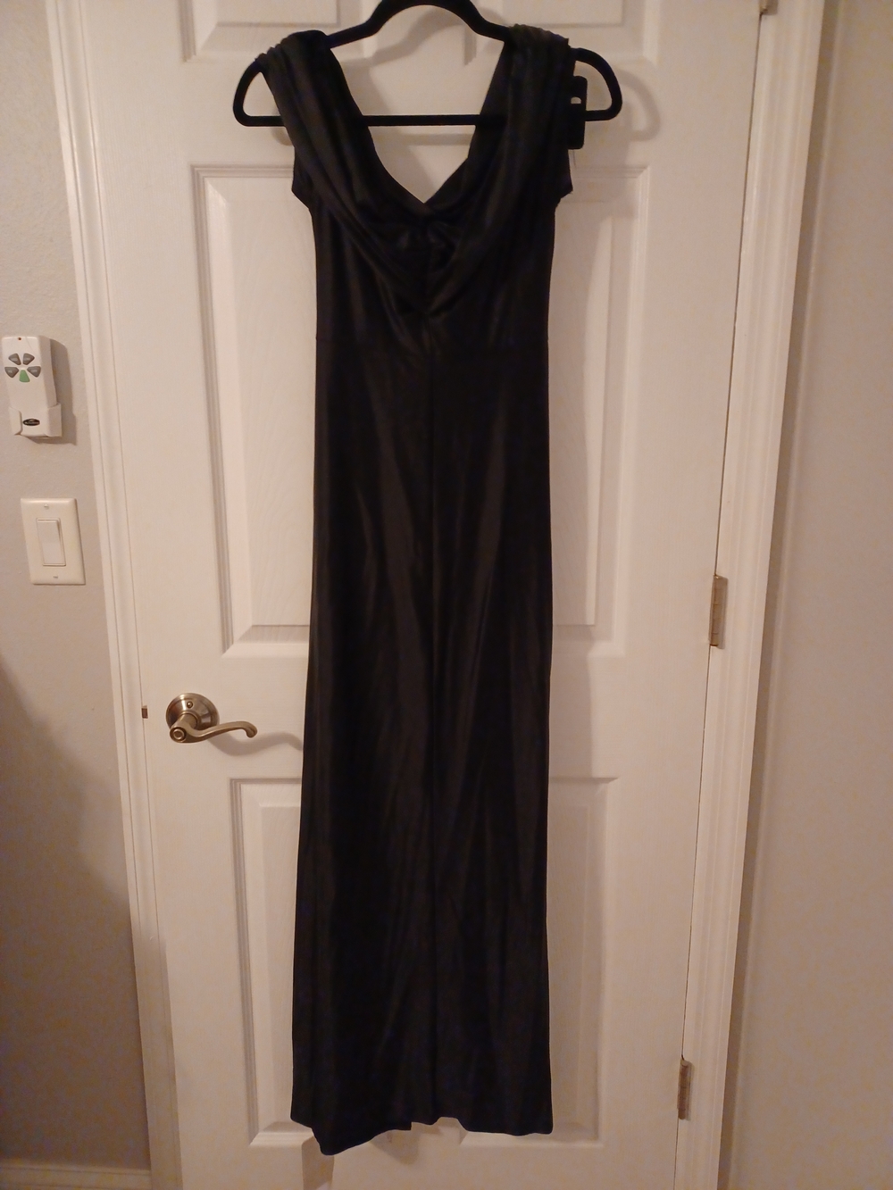 OYS Elegant Black Draped Evening Gown - Picture 3 of 3